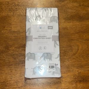 New Pottery Barn baby Organic crib fitted sheet - Elephants. boy girl